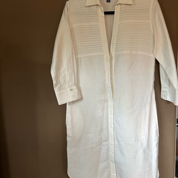 Faconnable tunic Size 6 - Picture 2 of 5